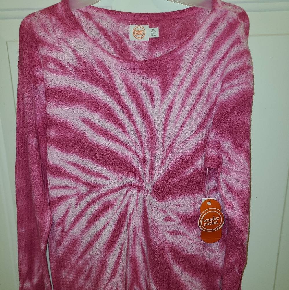 Girl's long sleeve shirt